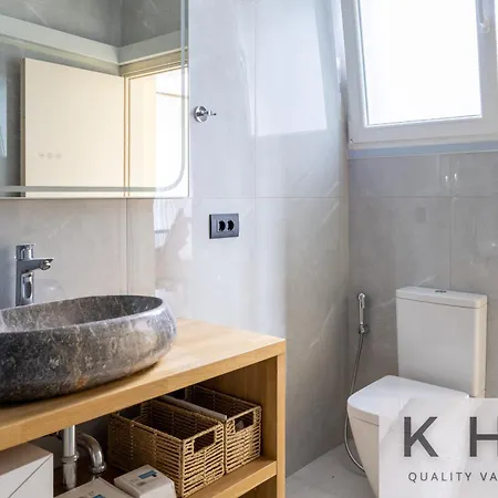 Hermes With Private Pool In Village