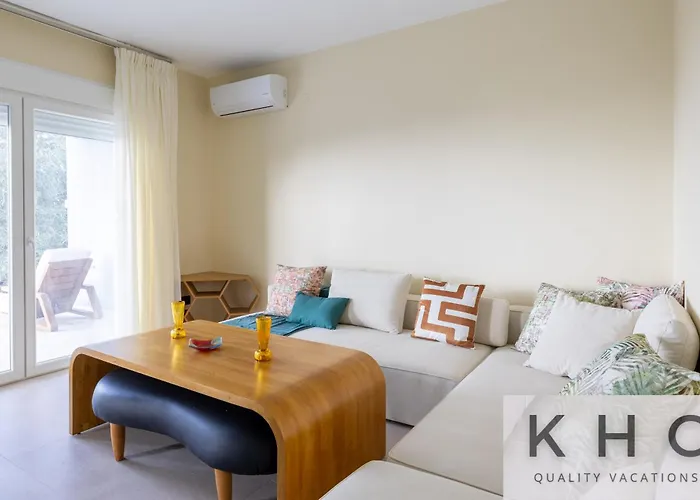 Hermes With Private Pool In Village Dilináta